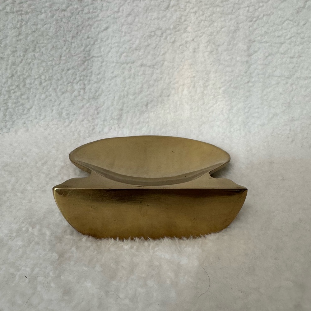 Brass Shell Bookend - Picture 3 of 4